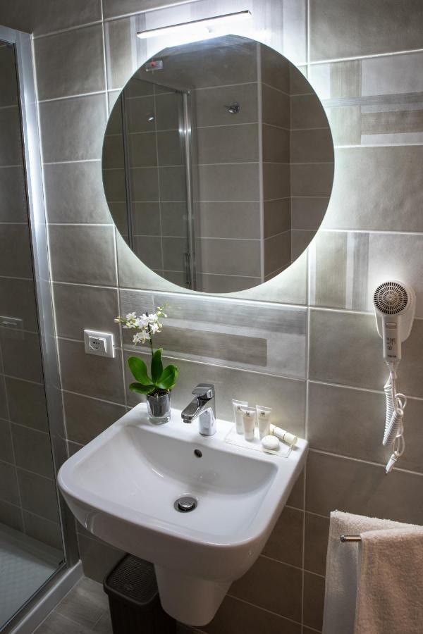 Porta Aragonese Luxury Rooms Palermo Habitación foto
